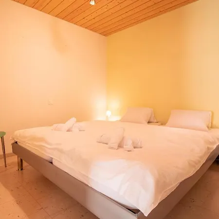 Appartamento Haus Padrun 10